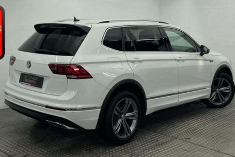 Volkswagen Tiguan Allspace Tiguan Allspace 2.0 TDI R-Line 7SITZ+KAMERA+ACC+