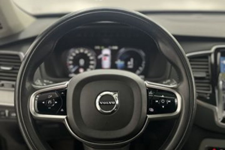 Volvo XC90 XC90 T8 AWD Recharge INSCRIPTION 7SITZ+PANO+LUFT