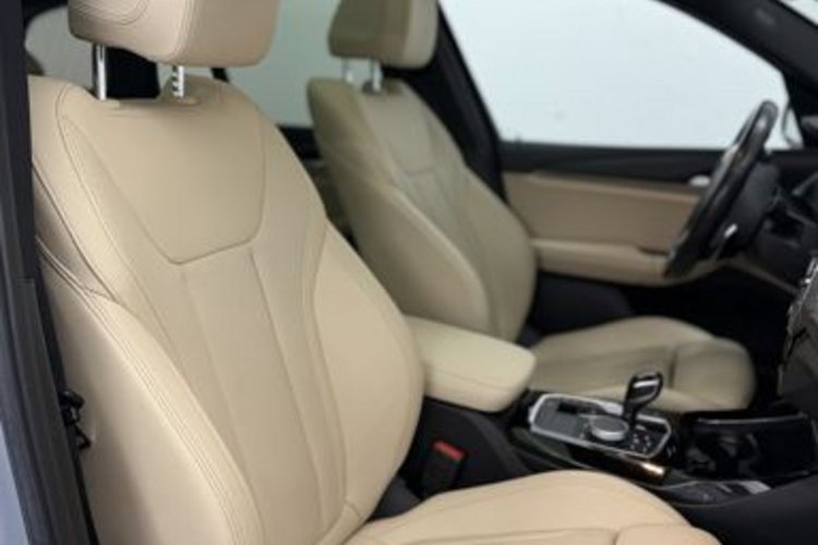 BMW X3 X3 xDrive30d M SPORT PANORAMA+AHK+20Z+CARPLAY+