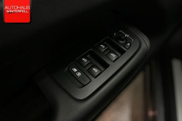 Volvo XC60 XC60 B4 D AWD PLUS BRIGHT PANO+AHK+STANDHZG+MEMO