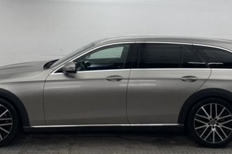 Mercedes-Benz E 220 E 220 d 4M T All-Terrain Avantgarde MBUX+MBEAM+