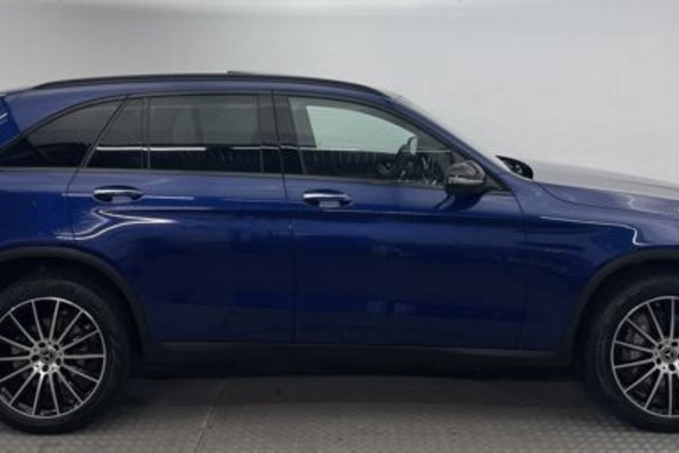 Mercedes-Benz GLC 300 GLC 300 e 4M AMG NIGHT PANO+HUD+MEMORY+BURMESTER