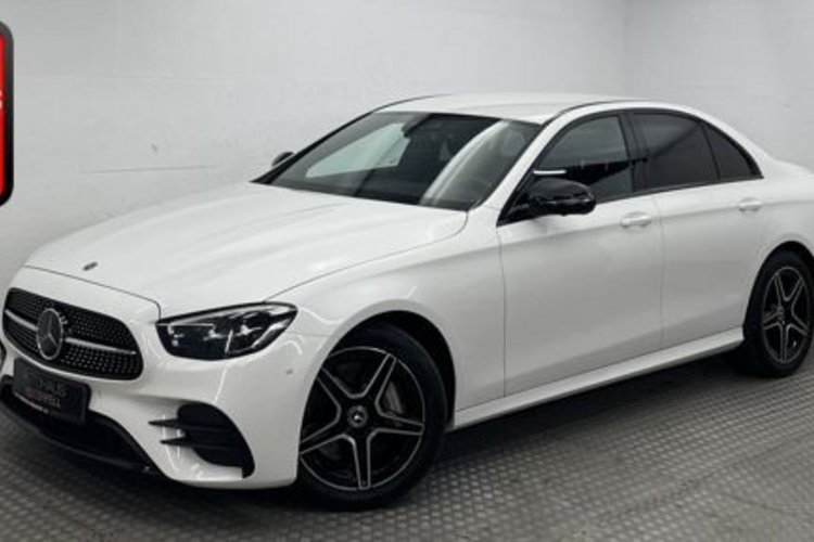 Mercedes-Benz E 400 E 400 d 4M AMG NIGHT MEMO+360+BURMESTER+DISTRO+