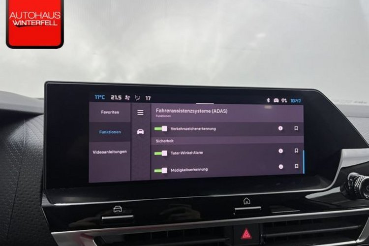 Citroën ë-C4 X ë-C4 X 136 MAX KAMERA+HUD+ACC+CARPLAY+WÄRMEPUMPE