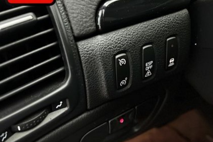 Renault Laguna Laguna Grandtour II Dynamique XENON+CABASSE+NAVI
