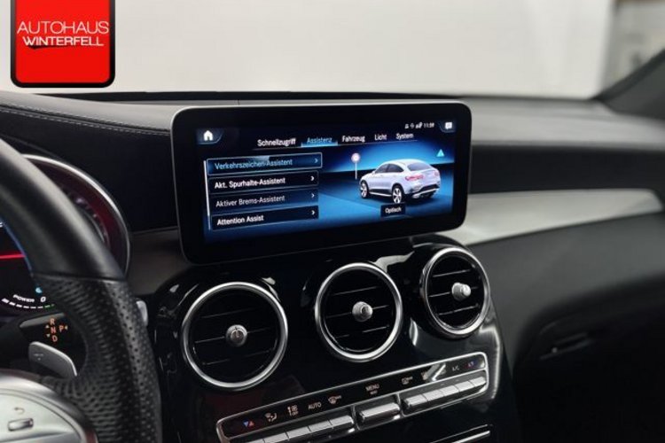 Mercedes-Benz GLC 300 GLC 300 de 4M COUPE AMG AHK+KAMERA+DISTRONIC+LED