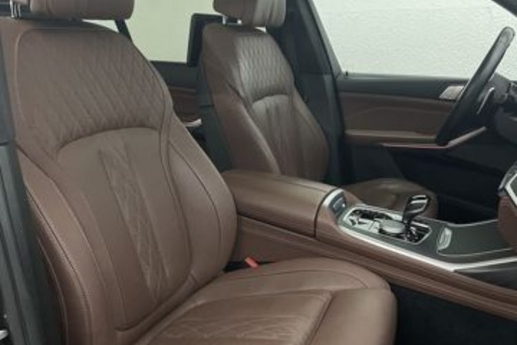 BMW X7 X7 xDrive 40 d M SPORT PANO-SKY+TV-FOND+LASER