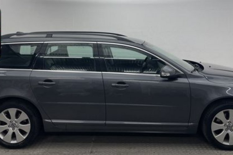 Volvo V70 V70 3.2 GEARTRONIC SUMMUM SITZKLIMA+MEMORY+XENON