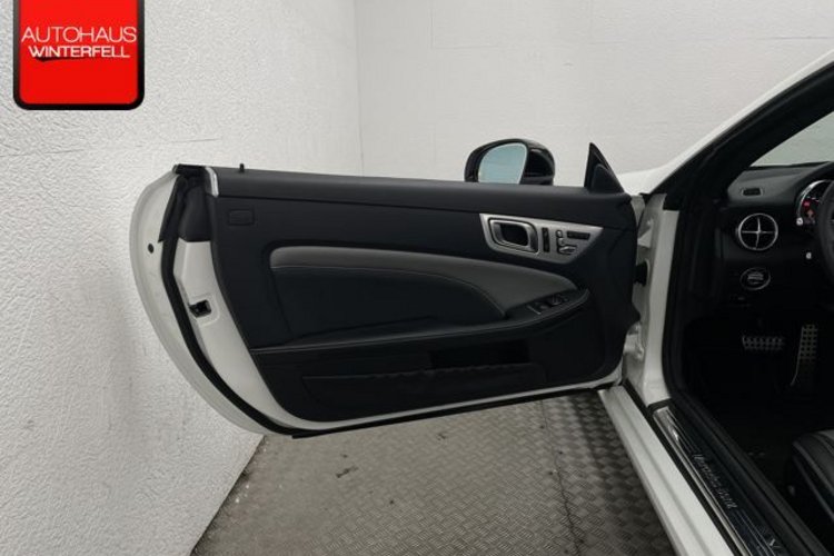 Mercedes-Benz SLC 200 SLC 200 AMG FINAL EDITION PANO+LED+MEMO+AIRSCARF