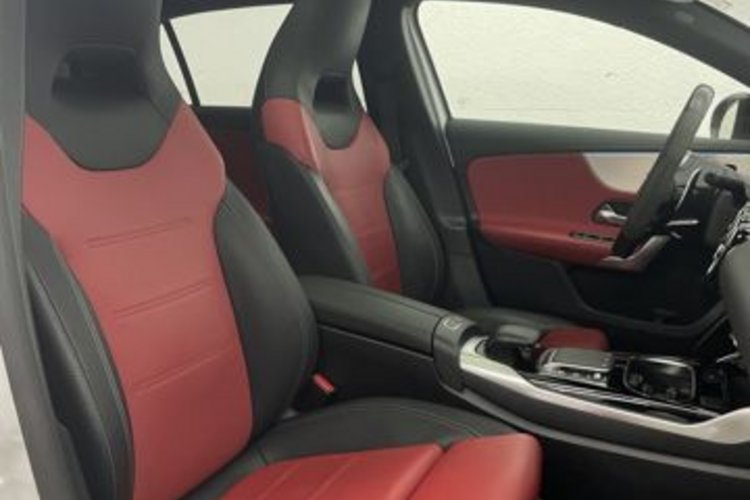 Mercedes-Benz A 45 AMG A 45 AMG S 4M+ EXCLUSIVE NIGHT PANO+DRIVERS+MEMO